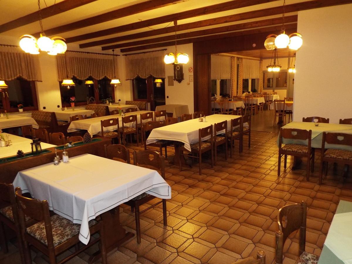 Hotel Garni Zum Reinhardswald Gewissenruh 외부 사진