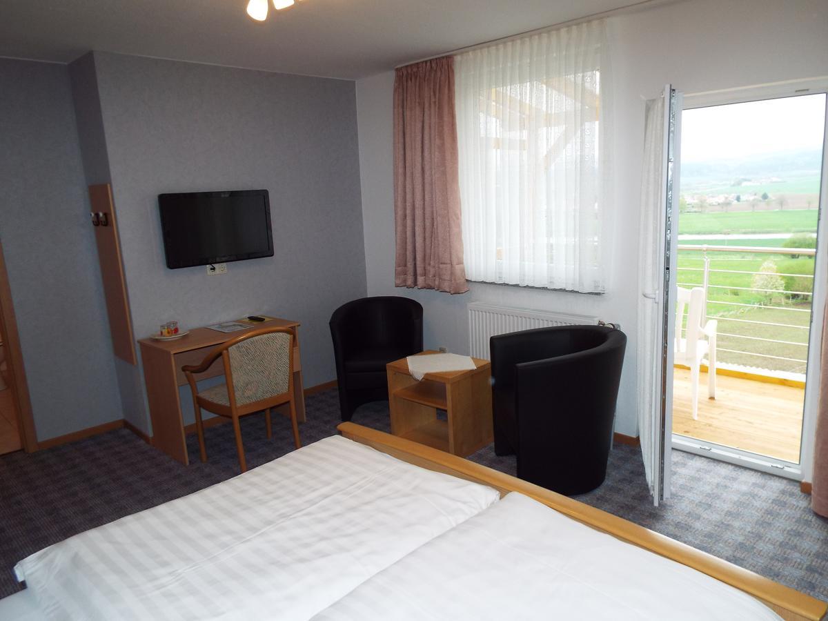 Hotel Garni Zum Reinhardswald Gewissenruh 객실 사진